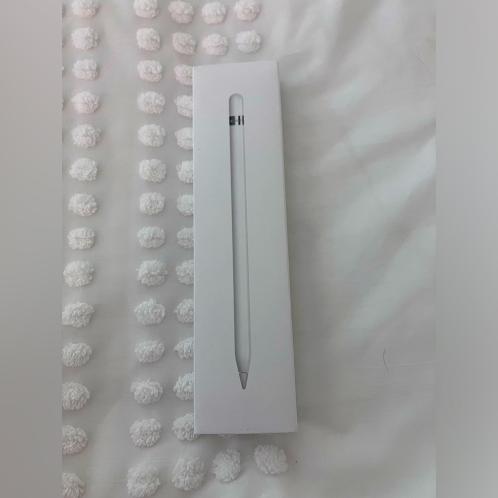 BRAND NEW 1st generation Apple Pencil